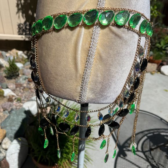 Metal Chain and Gemstones Skirt - Picture 8 of 9